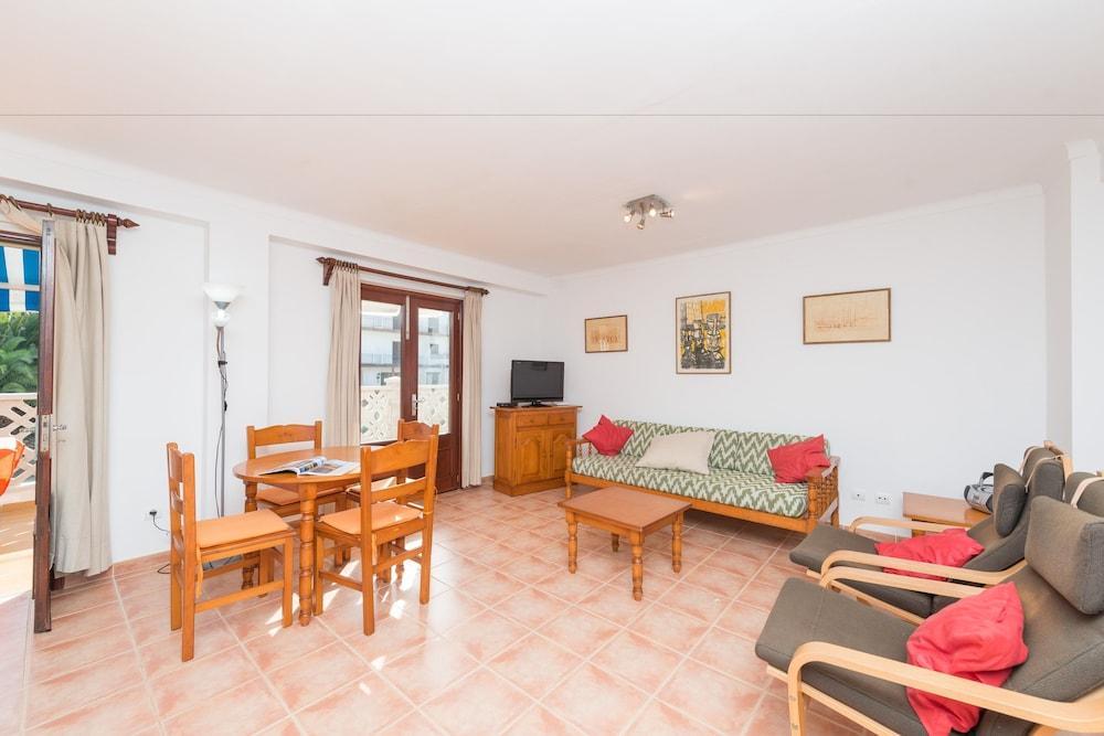 Apartment Setcelis Cala de Sant Vicenc